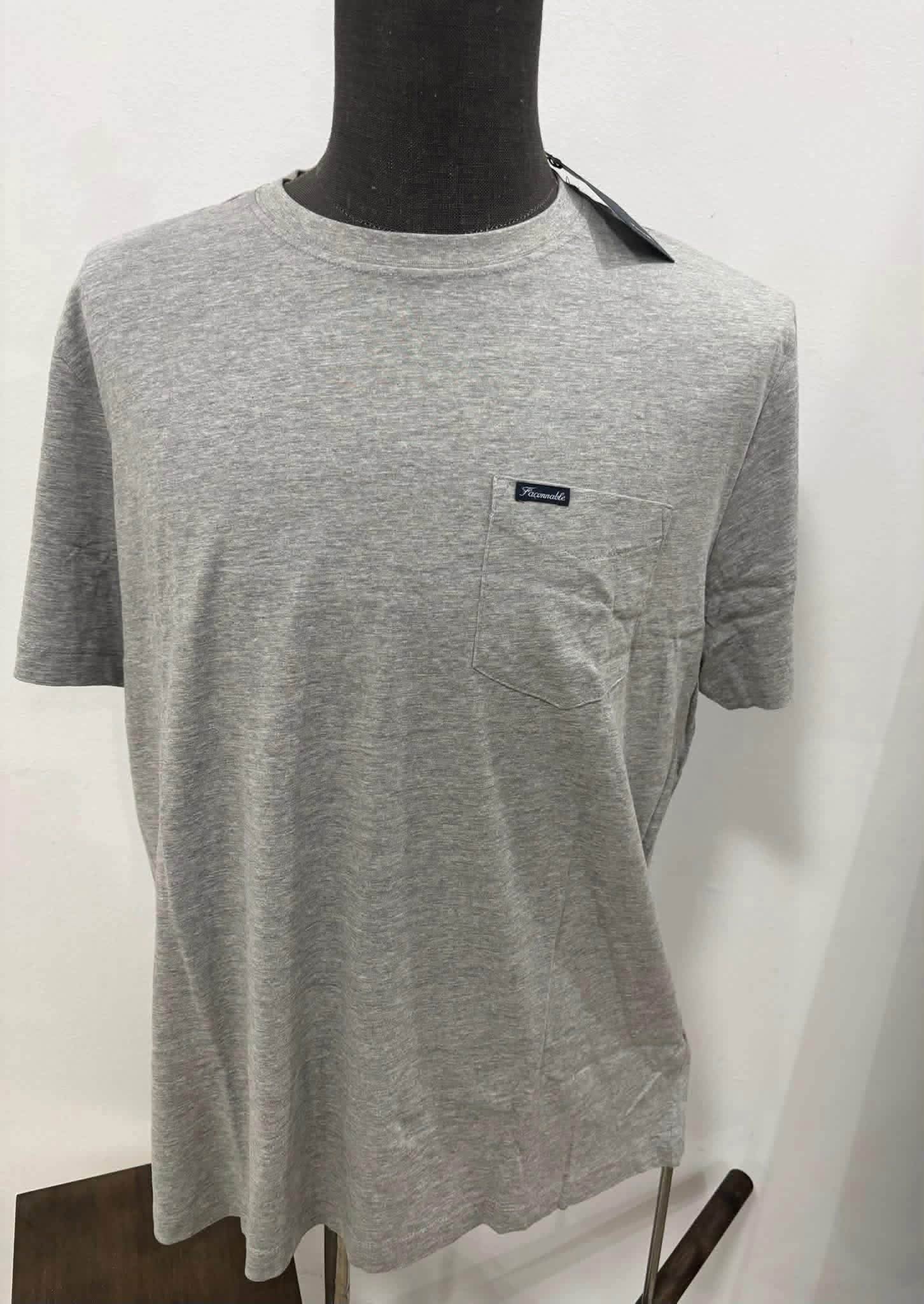tee shirt façonnable ( taille S )